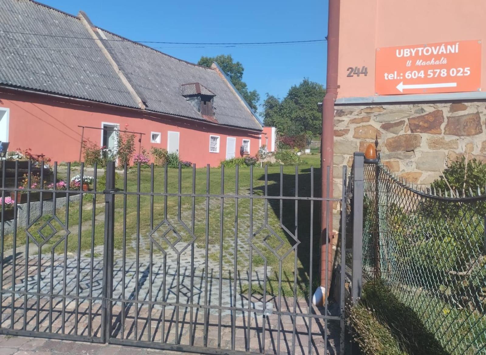 Ubytovani U Machalu Villa Leskovec Nad Moravici Dış mekan fotoğraf